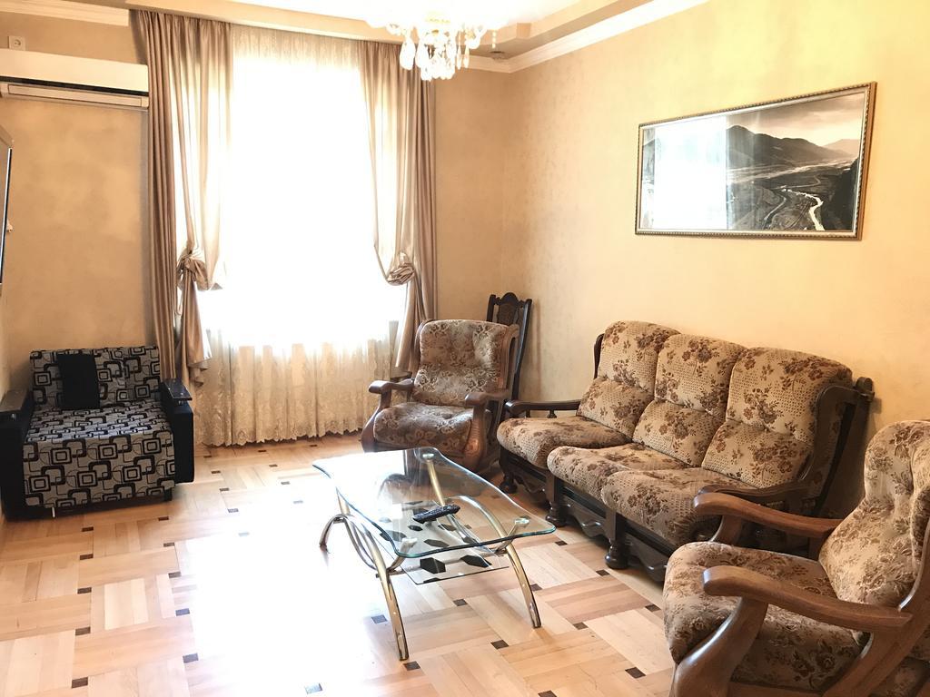 Io Apartment Tbilisi Exterior photo
